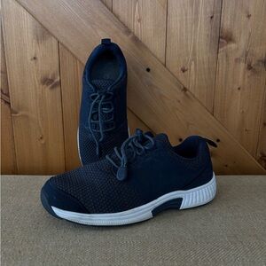 Women's OrthoFeet Francis Stretch Sneaker | Size 8 Wide
